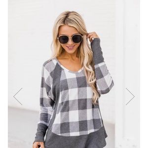 NWOT Pink Lily Plaid “call this love home” Top- S